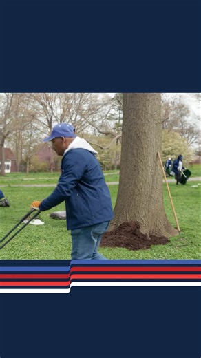 It's your moment to give back. AmeriCorps Seniors RSVP Program connects you to volunteer opportunities that match your interests. | AmeriCorps Seniors