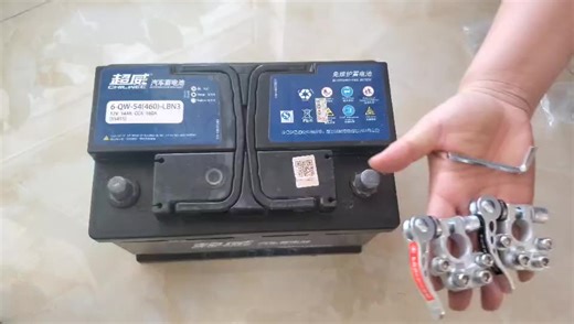 Quick Release Car Battery Terminal Connector Zinc Plated Copper with Red Blue Wool Gasket 12V Rated Voltage 10A Rated Current