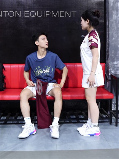 Vợt đứt cước rồi, để anh mua cho cây vợt mới😉#caulong #badminton #vensonsportvietnam @ducnguyenvnb @quynhgiang.vnb