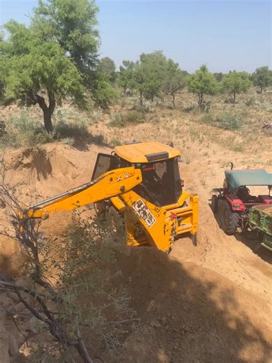 JCB machine se loading #gopikishan12 #facebookviral #gopikishan | Gopi Kishan