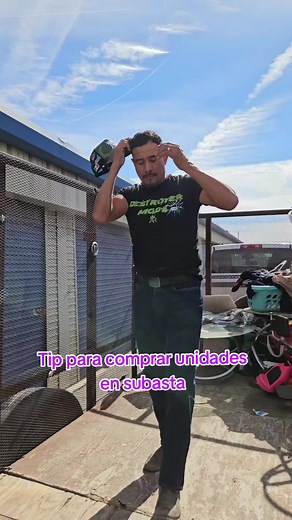 Auction Tips: How to Buy Units at Storage Wars Auctions