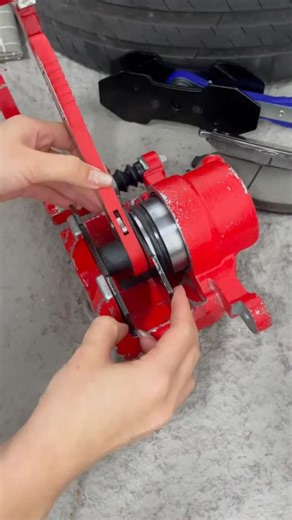 The Morrow (V.I.P DIGITAL PRESENCE) on Instagram: "Easy brake replacements. Link is in our bio. Name: BrakeForce Ratchet Tool #CarDIY #BrakeChange #AutoTools #QuickFix #NoExtraLabor #CarMaintenance #DriveSafe #GarageEssentials #FeelBetterEveryDay #CarRepair #USA #THEUSA #UK #Australia #Newzealand #Canada USA THE USA UK Australia Newzealand Canada"