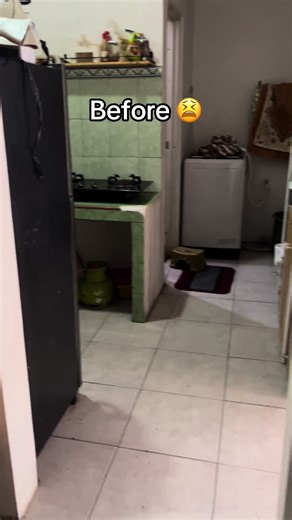 Before after renovasi dapur rumah ke 2 waluapun belum selesai 100% tapi sudah suka banget dengan desainya adakah yang ingin di spill biaya renovasi dapur ? #renovdapur #dapurminimalis #dapurestetik