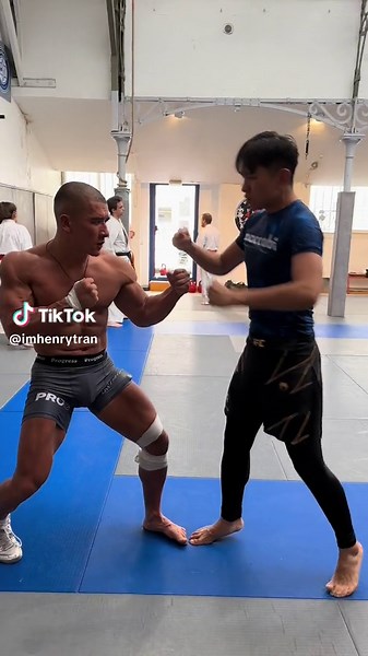 « Choisissez vos combats » - Sun Tzu, L’Art De La Guerre #pourtoi #mma #boxe #muaythai #humour