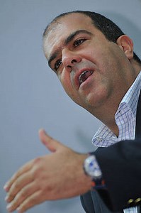 EasyJet founder set to launch EasyJet competitor