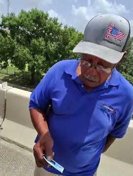 Why Strangers don’t Believe in Free Help anymore? #roadside #automobile #kindness #shorts #reels #yt