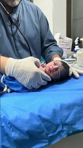 Newborn Good Sucking Reflex and Moro Reflex | Sumaira Kousar