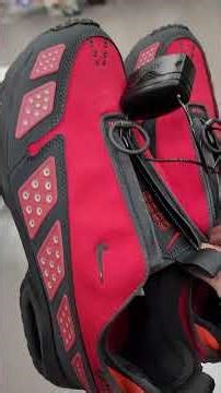 Nike Air Max Sunder Gore-Tex Sneakers