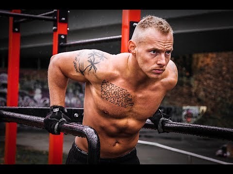 DIPS for chest or triceps - Which variation? Correct execution and technique tutorial