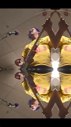 Hardcore Shit (i gotta go poop) from last band practice. Horrible camera angle so i got carried away with the effects. 🪄😅😂 | Tree Zeus Jakcsy