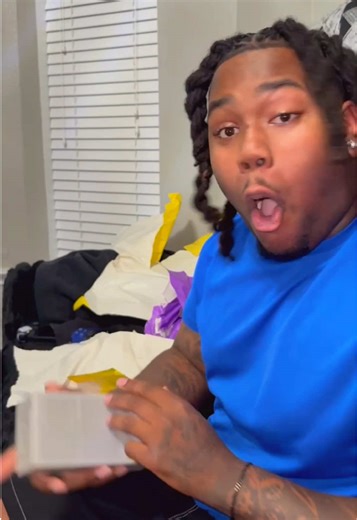 Creative Birthday Gifts for Streamers