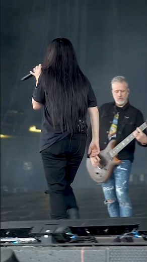 Evanescence — Bring Me To Life (Live & Official Music Video Edit)