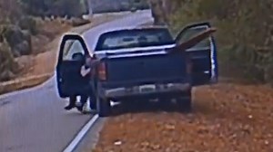 1.6M views · 2K reactions | This Sunday will mark one year since deputies in Tuscaloosa County pulled over a "Most Wanted" suspect who had no plans to surrender. Check out the hair-raising dashcam footage: bit.ly/2DYSL5H | WVTM 13 | Facebook