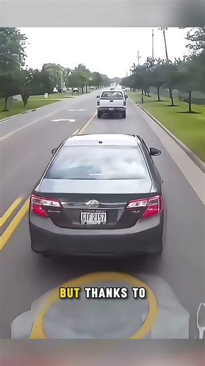 Toyota Driver Has Trouble Merging. | Dash Cam Videos