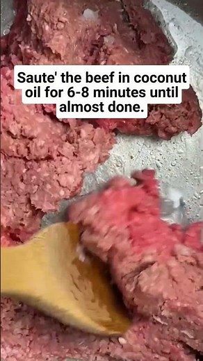 Healthy Cat Food Recipe with Beef and Broccoli Sprouts #shorts #catfood #catlover #homemade #cats