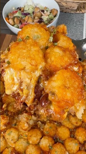 Chili Cheese Dog Tater Tot Casserole #easyrecipe #onepanmeal #tatertotcasserole