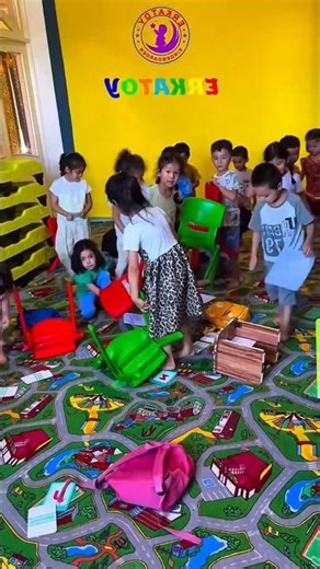 Teacher’s Genius Lesson! Kids Shocked After Seeing Messy Classroom 😲✨ #schoollife