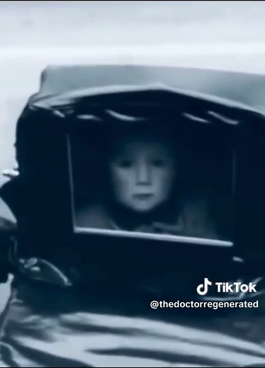 Awesome inventions of the early 1900’s part 1. Taking a look at all the cool forms of innovation that came from the period! #questioneverything #history #oldworld #historyreset #fyp #whobuiltthis #buriedhistory #giant #openeyes