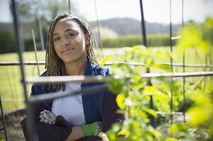 13 Trellis Ideas to Take Your Garden From Average to Show Stopping | LoveToKnow