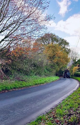 1919 built 7nhp Burrell Road Locomotive “Independence” on the top part of the climb out of Whichford on Saturday. | Eyes of a Penguin
