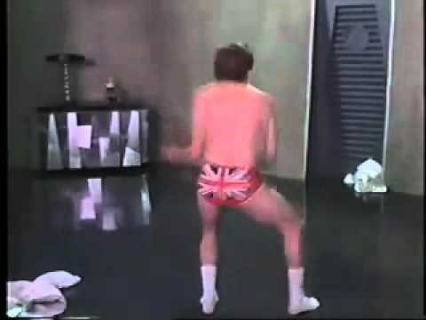 Austin Powers dance (groovy baby-yeah!!!)