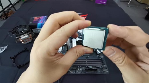 Intel安装CPU简易教程及风扇安装办法