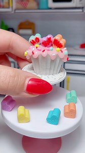 75K views · 718 reactions | Make a Mini Valentine’s CAKE! Liquid Polymer Clay with Miniverse Mini Leftovers ✨ Remix ✨❤️ #polymerclay #miniverseremix #makeitmini #miniverse #minicake #diyprojects #miniature | Dee forever minis | Facebook