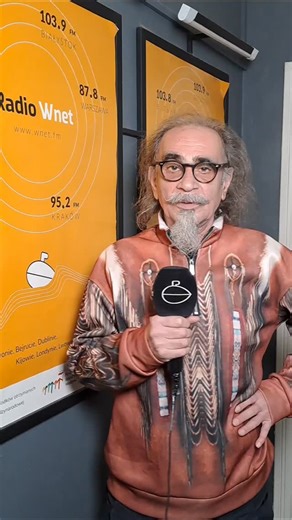 ⚠️ Wojciech Cejrowski w Sekcji Lewackiej Radia Wnet! Prawicowy publicysta i podróżnik zmierzy się z poglądami Milo Kurtisa, artysty o bardziej lewicowych zapatrywaniach na rzeczywistość społeczno-polityczną. Zapowiada się ostra wymiana zdań. 🕕 Sekcja Lewacka w każdy czwartek o godzinie 18:00 @milokurtis @wojciechcejrowski #sekcjalewacka #shortshorts #publicystyka | Radio Wnet