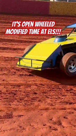 It’s open wheel modified on track at East Lincoln! #openwheelmodified #dirttrackracing #dirrty
