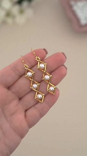 Easy DIY Earring Design using Bugle Beads: Gold Diamond Pearl Earrings Making Tutorial | Handmade Pearls Jewelry. #pearlearrings #diyjewelry #handmadejewelry #handmadejewellery #beadedjewelry #earrings #fashionjewelry #accessories #pearl #pearls #howtomake #bijoux #earringstutorial #beads #beadsjewelry #fyp
