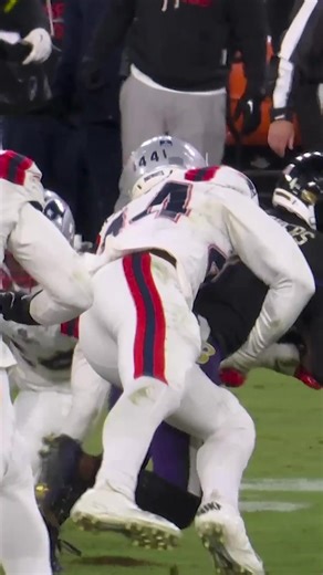 K. Leon Chaisson Forces Fumble Against Ravens
