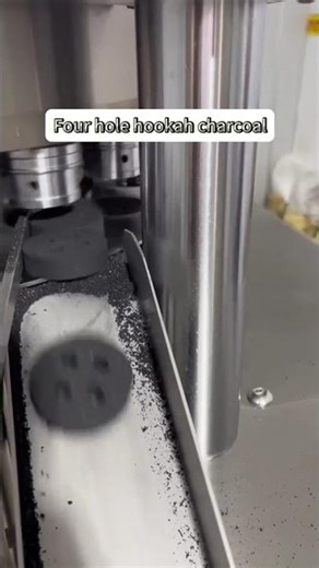 #Coconutshellpowderhookahcharcoalformingmachine#Sawdustpowderwaterjetcharcoalequipment