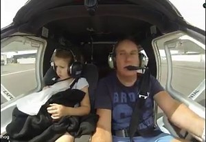 Little Girl Throws Up During Flight | Made Man