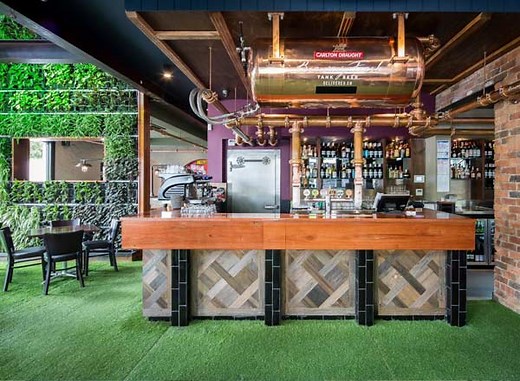 The Strawberry - Rooftop Bar Sydney