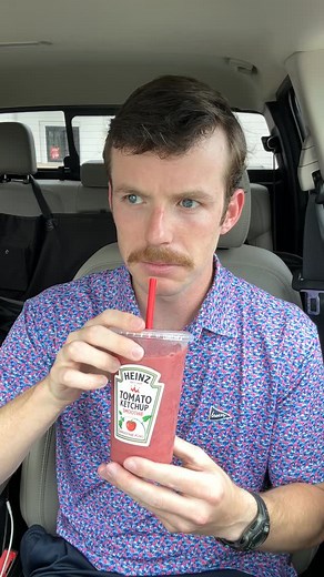 dirtycoggins on Instagram: "Trying the @heinz tomato ketchup smoothie at @smoothieking #foodreview"