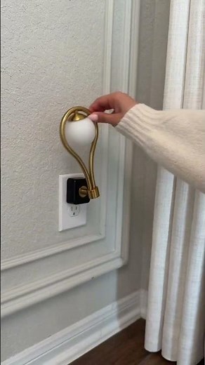 This Plug-In Wall Light Instantly Makes Any Room Feel Cozy ✨💡