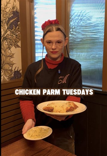 If Grandma Murray were hosting dinner, it’d probably look like this… Every Tuesday at the Tavern: ⏰ Starting at 5pm 🍝 $25 Chicken Parm Night 🍷 ½ Off Bottles of Wine
