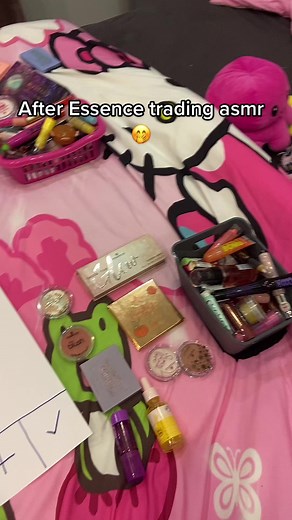 Idk 😋 #essencecosmetics #essencemakeup #essence #essencejuicybomb #fypシ #asmr #foryoupage #fy #fypage #foryou