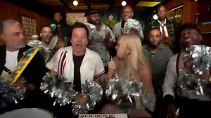 Gwen Stefani Goes Bananas Performing ‘Hollaback Girl’ on ‘Tonight Show’