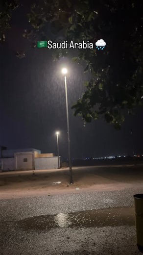 Rafiqul Sarkar on Instagram: "Rain 🌧️ Saudi arabia 🇸🇦"