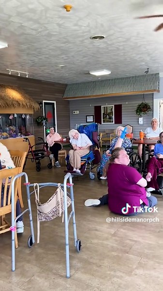 Exciting Auction Fun at Hillside Manor