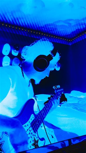 wavy psych rock beat with a dank bass line🔥 #producer #bassguitar #psychdelicrock