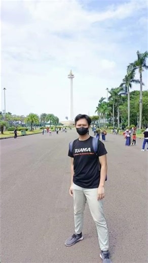 dari seorang sarjana akuntansi , jadi programmer