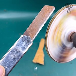 creative knife sharper machine use pressure disk | Creative Own