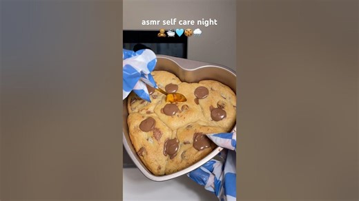 ASMR SELF CARE NIGHT BLUE 🩵🍪 #asmr #blue #nails #selfcare