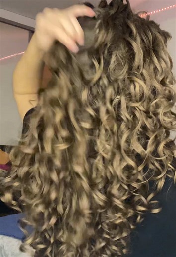 Relaxing ASMR Curly Hair Routine for Beautiful Curls