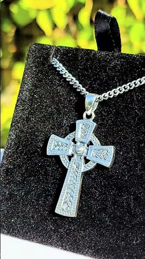 The Meaning Behind the Celtic Cross