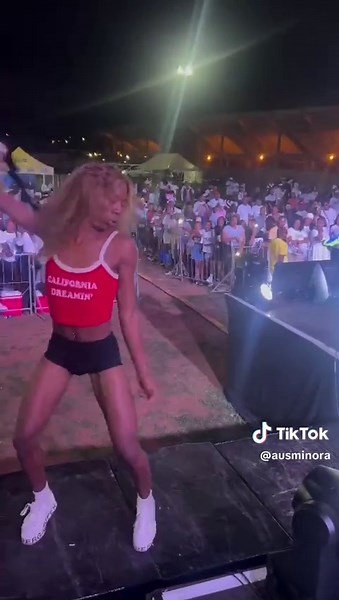 Minora blade to the world #minorablade Hair by@H A I R _ P A L A C E #hairpalace