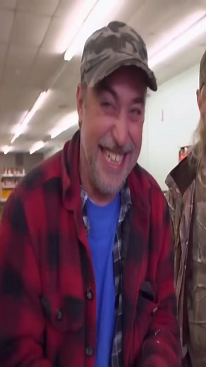 34K views · 1.1K reactions | Richard lists exotic fruits like loquat, lychee, and dragon fruit — completely new to the Virginia team — inspiring them to try bold flavor ideas. #ExoticFruits #Innovation #MoonshineCulture #MasterDistiller #CraftLiquor | Pirateo Basico | Facebook