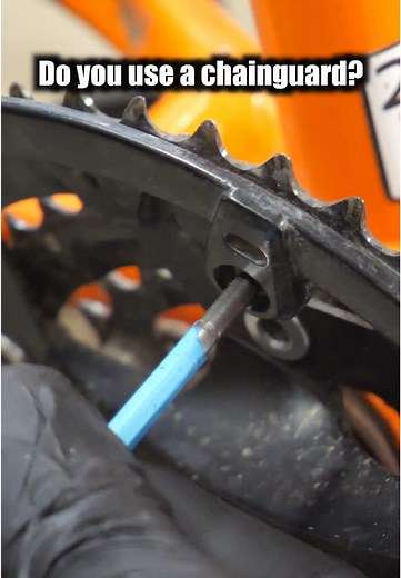 Benefits of Using a Chainguard on Vintage Bikes